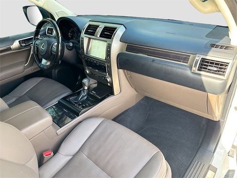 Used 2021 Lexus GX 460 Premium image 14