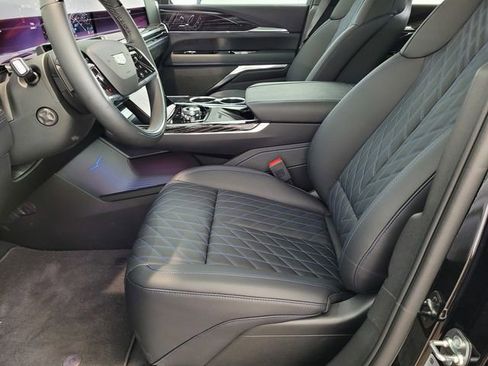 New 2025 Cadillac Escalade IQ Luxury 1 image 17