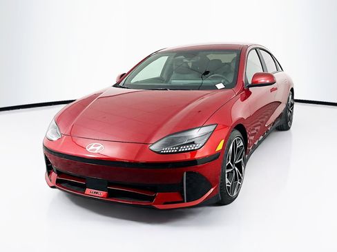 Used 2024 Hyundai Ioniq 6 SEL RWD image 3