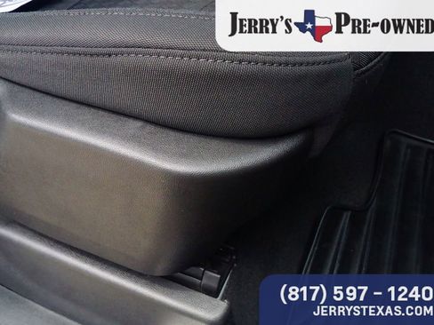Used 2022 Chevrolet Silverado 2500 LT w/ Convenience Package AWD/4WD image 23