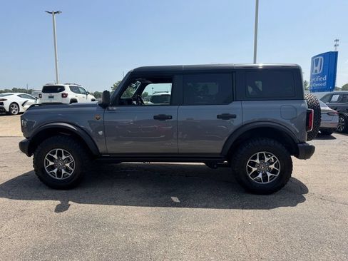 Used 2025 Ford Bronco Badlands AWD/4WD image 5