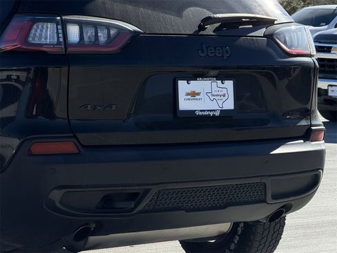 Used 2020 Jeep Cherokee Latitude image 6