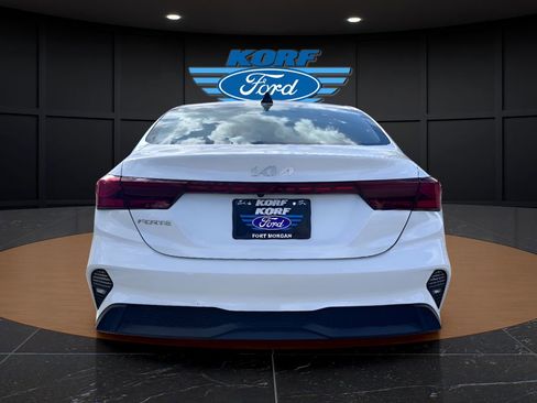 Used 2023 Kia Forte LXS image 4