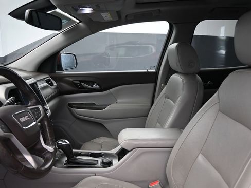 Used 2017 GMC Acadia SLT FWD image 29