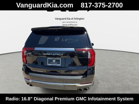 Used 2025 GMC Yukon XL Denali AWD/4WD image 8