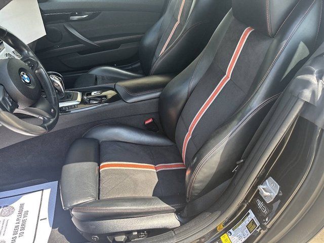 Used 2014 BMW Z4 sDrive28i RWD image 4