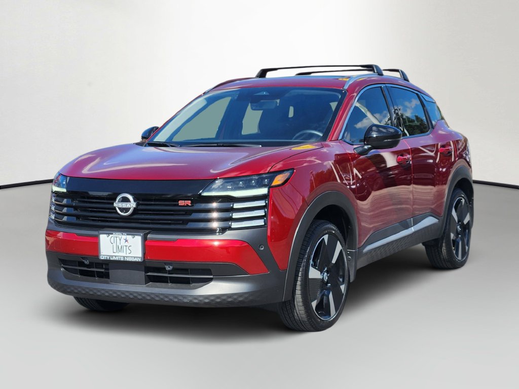 Used 2026 Nissan Kicks SR w/ SR Premium Package FWD image 3