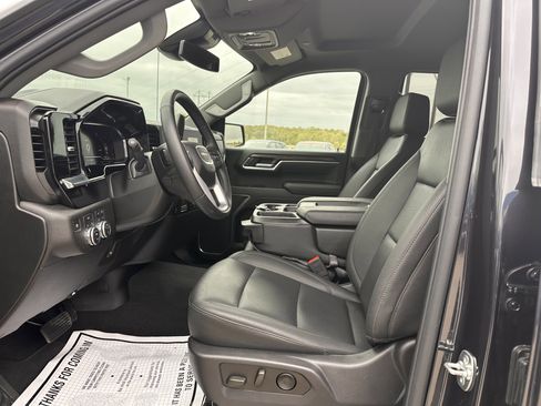 Used 2025 GMC Sierra 1500 SLT image 20