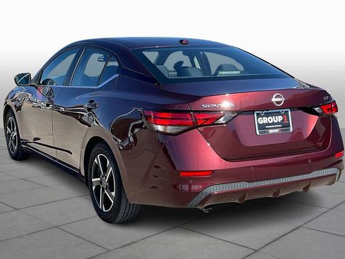 Used 2024 Nissan Sentra SV image 11