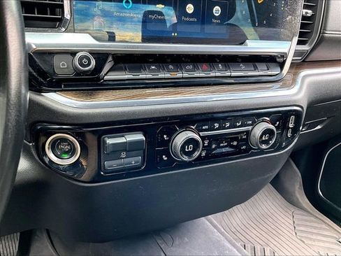 Used 2023 Chevrolet Silverado 1500 RST AWD/4WD image 26
