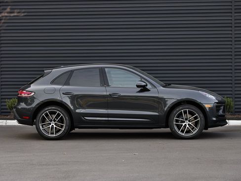 New 2026 Porsche Macan image 8