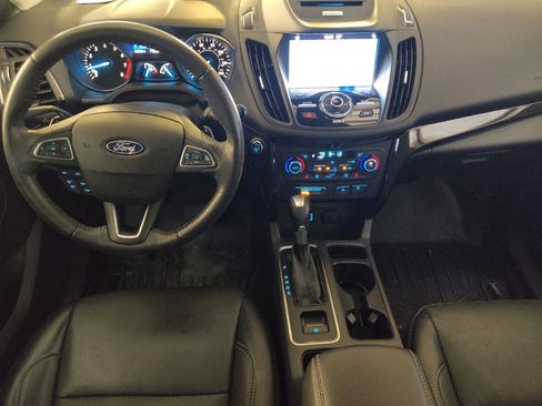 Used 2017 Ford Escape Titanium AWD/4WD image 22
