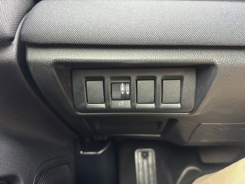 Used 2021 Subaru Outback Premium image 26