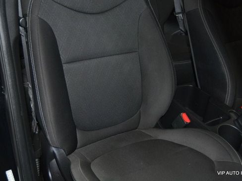 Used 2016 Kia Soul image 16