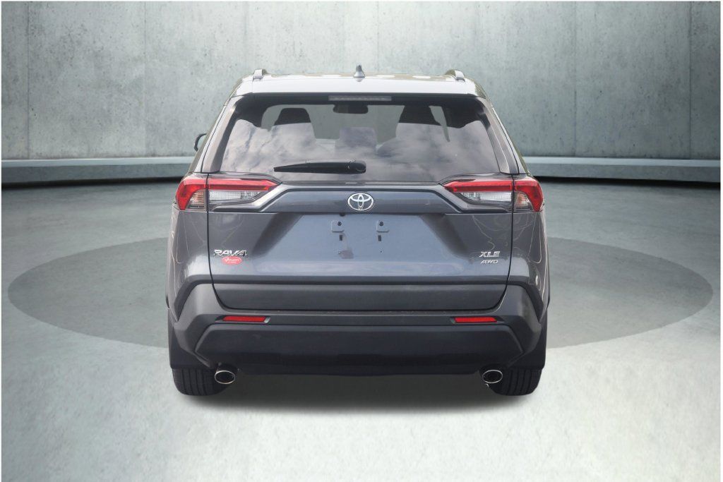 Certified 2021 Toyota RAV4 XLE w/ Convenience Package AWD/4WD image 28