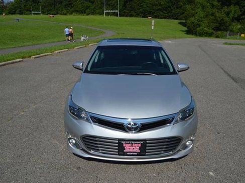 Used 2014 Toyota Avalon Limited FWD image 9