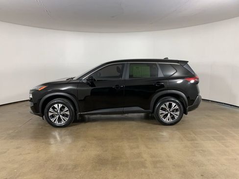 Used 2023 Nissan Rogue SV AWD/4WD image 16