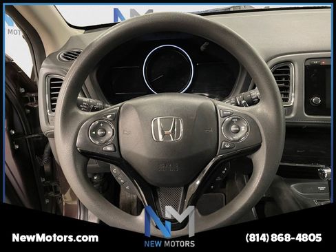 Used 2022 Honda HR-V EX image 12