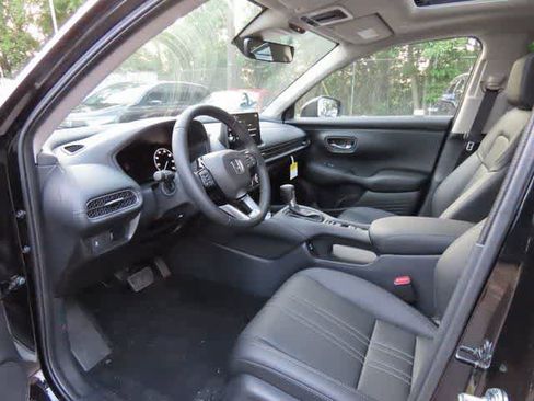New 2026 Honda HR-V EX-L image 2