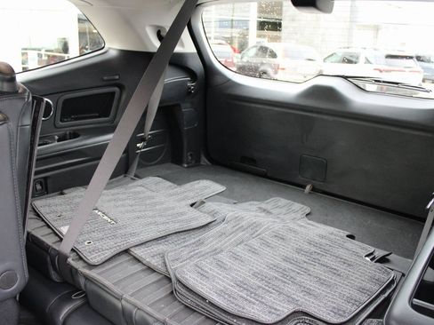 Certified 2025 Subaru Ascent Bronze Edition image 29