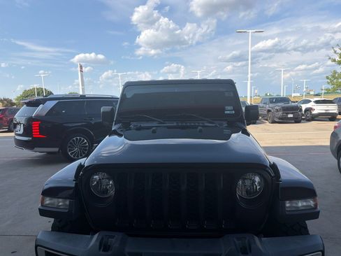 Used 2022 Jeep Gladiator Sport AWD/4WD image 24