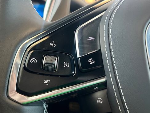 New 2026 Chevrolet Corvette Stingray Preferred Cpe image 12