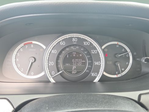 Used 2013 Honda Accord LX image 24