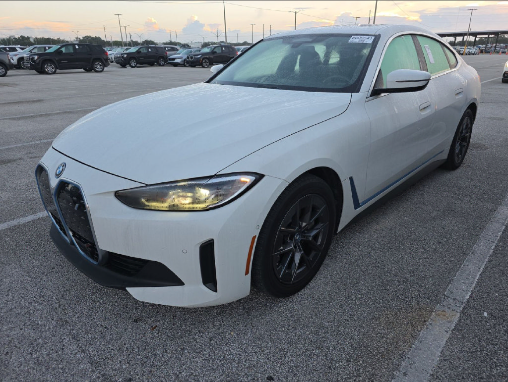 Used 2024 BMW i4 eDrive40 w/ Premium Package RWD image 1