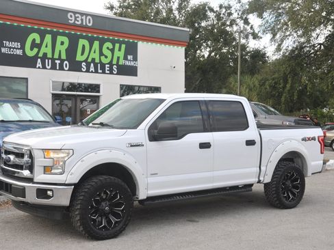 Used 2017 Ford F150 XLT AWD/4WD image 7