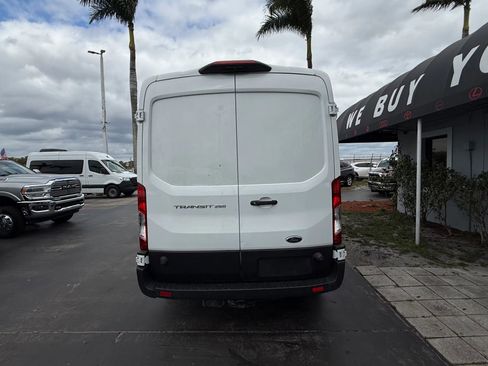Used 2020 Ford Transit 250 Medium Roof image 5