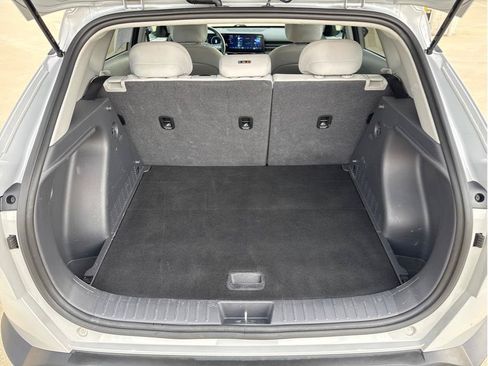 Used 2024 Hyundai Kona SEL FWD image 12