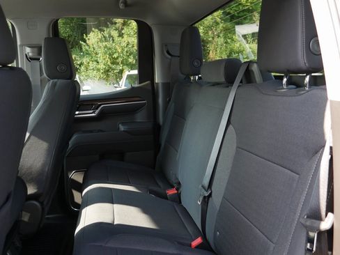 New 2026 Chevrolet Silverado 1500 LT image 25