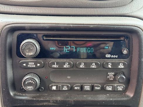Used 2003 Chevrolet TrailBlazer LS w/ Preferred Equipment Group RWD image 16