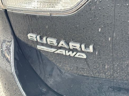 Used 2023 Subaru Forester Premium AWD/4WD image 6