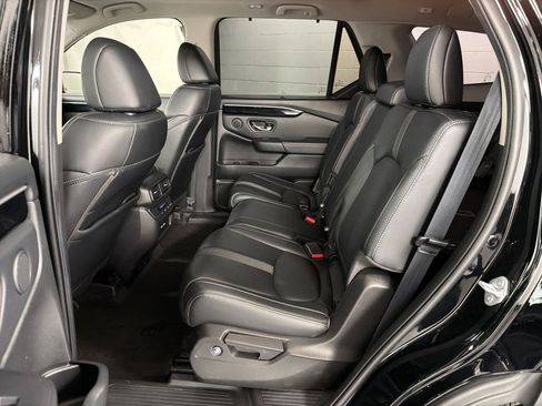 Certified 2023 Honda Pilot Touring image 15