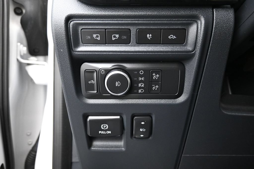 Used 2022 Ford F150 XLT w/ Equipment Group 302A High AWD/4WD image 14