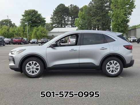 Used 2024 Ford Escape Active FWD image 2