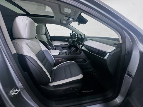Used 2025 Honda Prologue Touring image 32