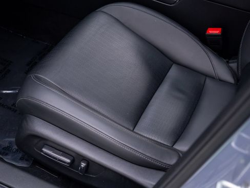 Used 2024 Honda Civic Touring image 14