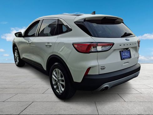 Certified 2022 Ford Escape SE w/ Convenience Package image 4