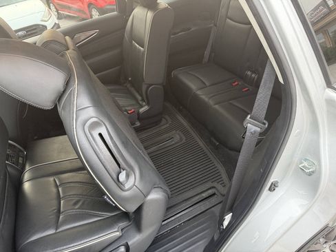 Used 2019 INFINITI QX60 Luxe w/ Essential Package AWD/4WD image 19