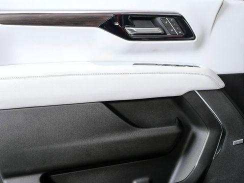 New 2026 Chevrolet Tahoe Premier w/ Sun And Tow Package image 7