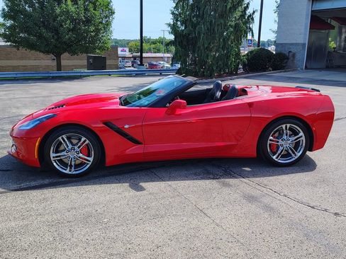 Used 2017 Chevrolet Corvette Stingray Convertible w/ 1LT RWD image 10
