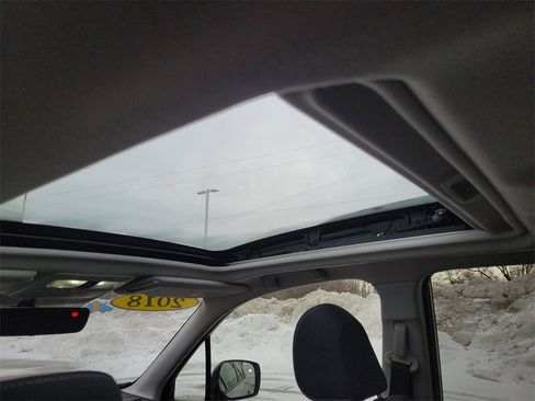 Used 2018 Subaru Forester 2.5i Premium w/ All-Weather Package image 14