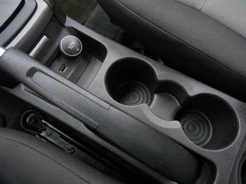 Used 2018 Ford Fiesta S FWD image 18