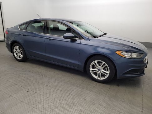 Used 2018 Ford Fusion SE w/ Fusion SE Technology Package image 11