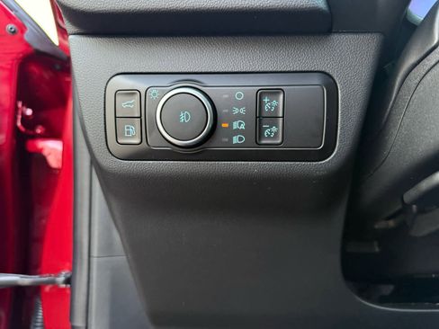 New 2026 Ford Escape SE image 11