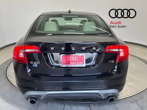 Used 2018 Volvo S60 T5 Dynamic w/ Vision Package image 32