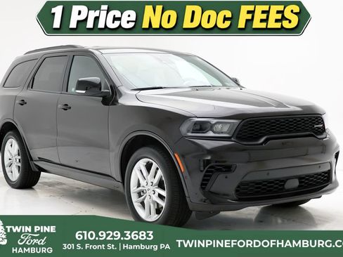 Used 2025 Dodge Durango GT AWD/4WD image 1