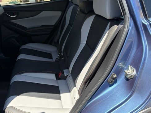 Used 2018 Subaru Crosstrek 2.0i Limited image 11